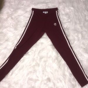 Adidas maroon stripped leggings